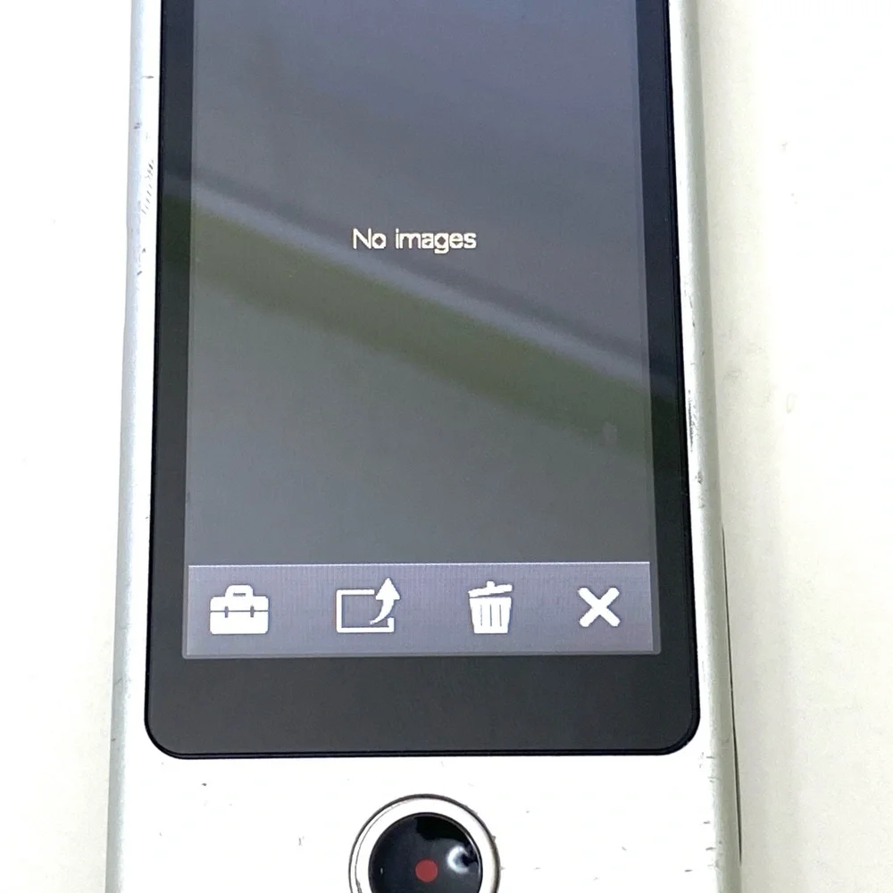 Sony Bloggie Mobile 8GB HD Snap1080p HD Handheld Camera/Camcorder MHS-TS20